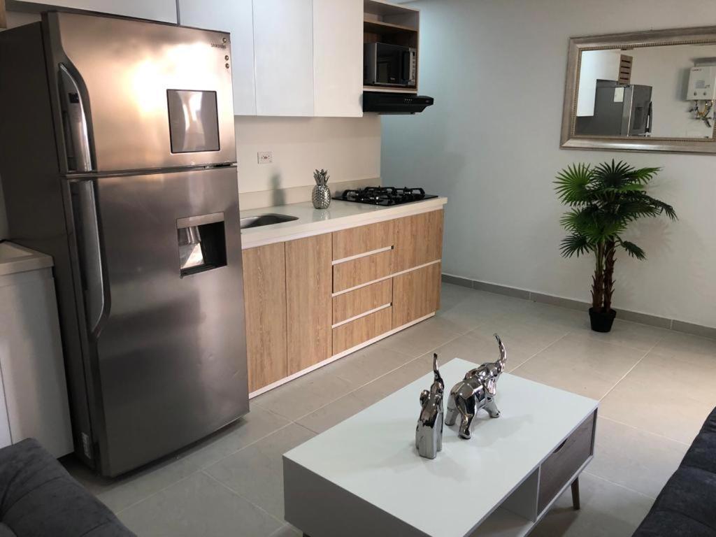 Apartamento Frente Al Malecon Guatapé Екстериор снимка